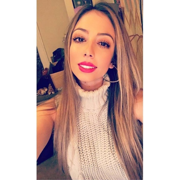 Meet your Posher, Haley - Picture 7 of 7